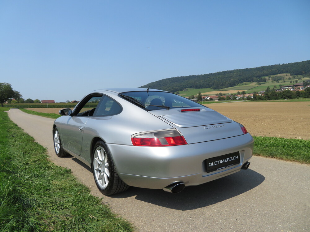 Porsche 911 Carrera 4 Coupé