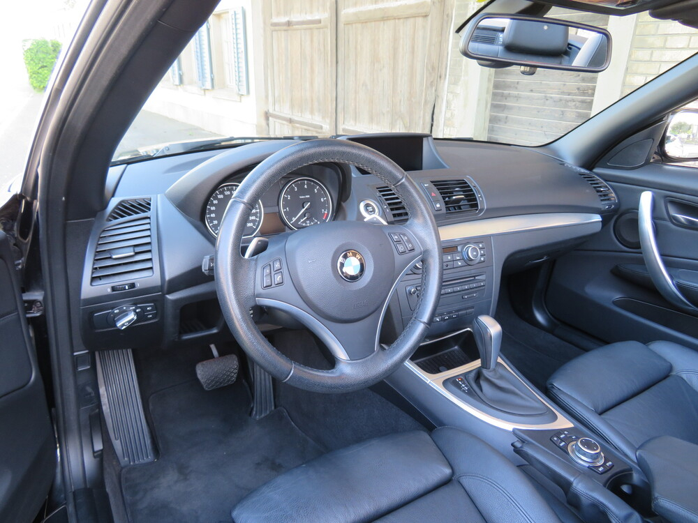 BMW 125i Steptronic Cabriolet