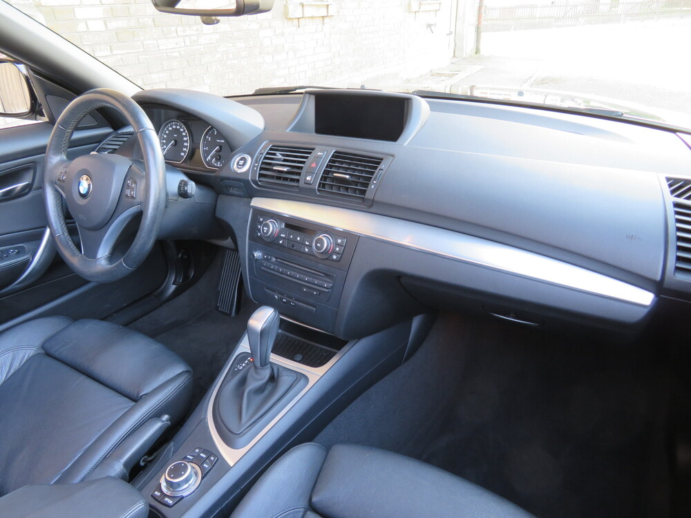 BMW 125i Steptronic Cabriolet