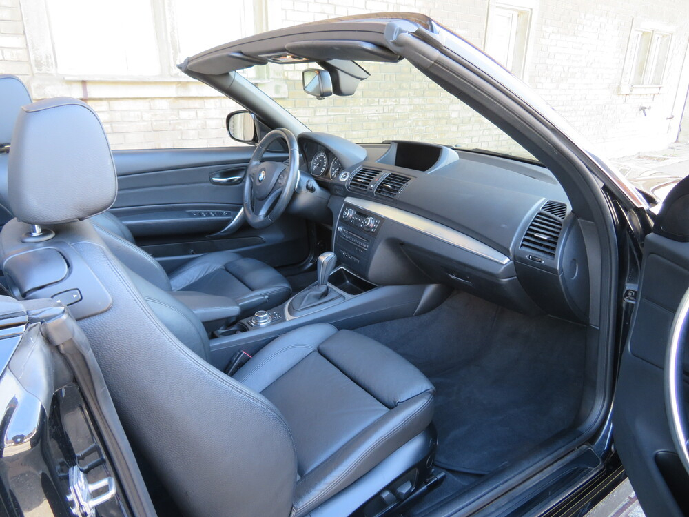 BMW 125i Steptronic Cabriolet