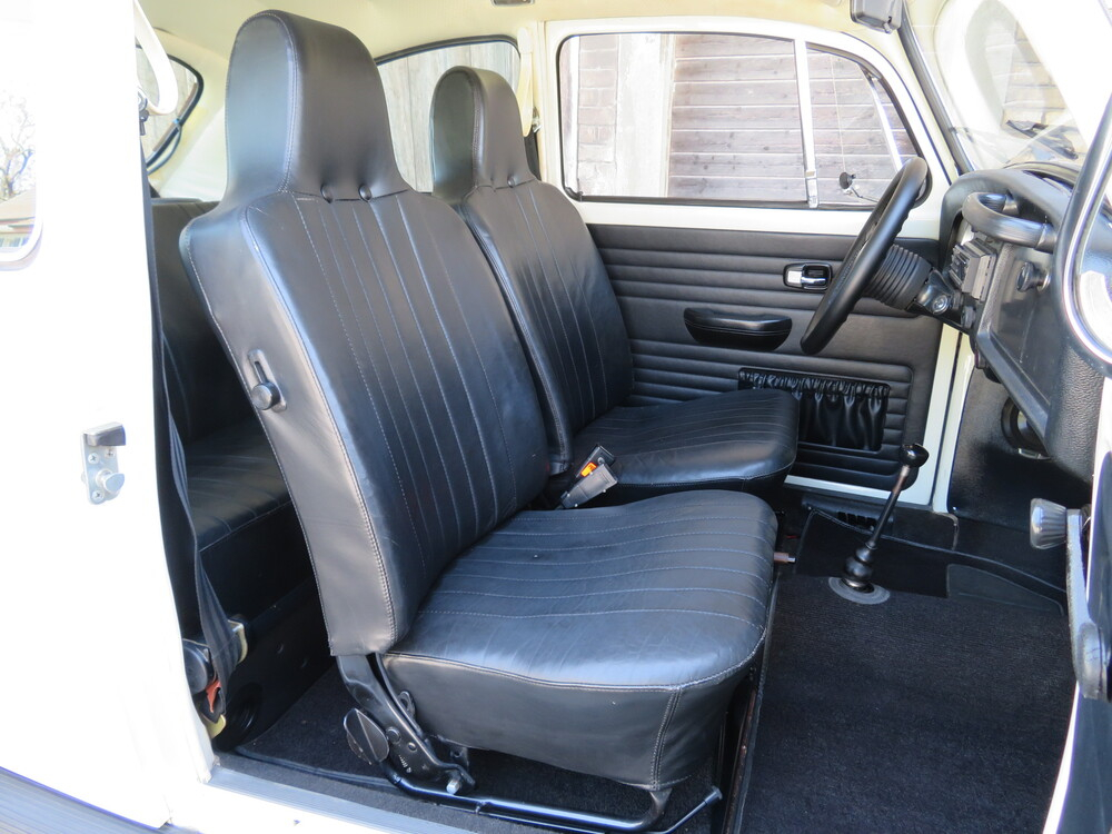 VW Käfer Limousine